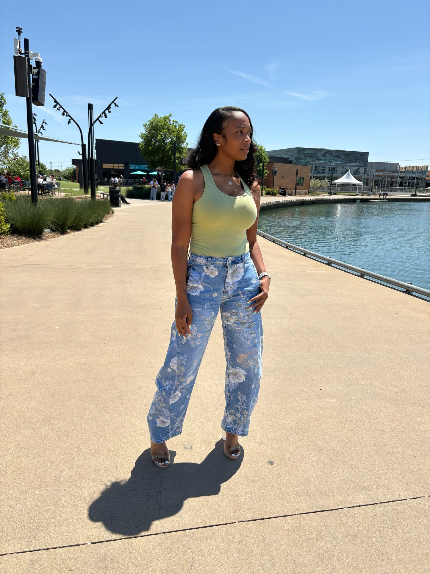 Flower Bomb Jeans